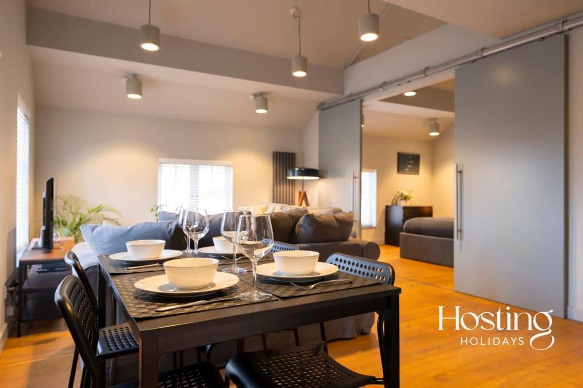 Stylish Luxury Apartment In The Centre Of Henley Luaran gambar